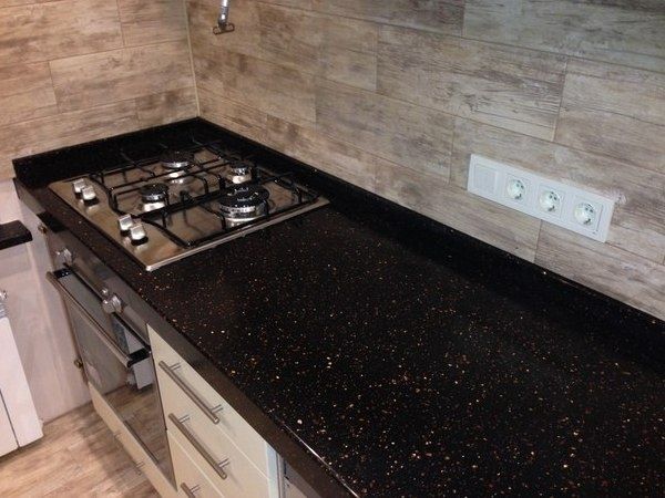 Столешницы из акрила от  90у.е кварц от 130-250 y.e