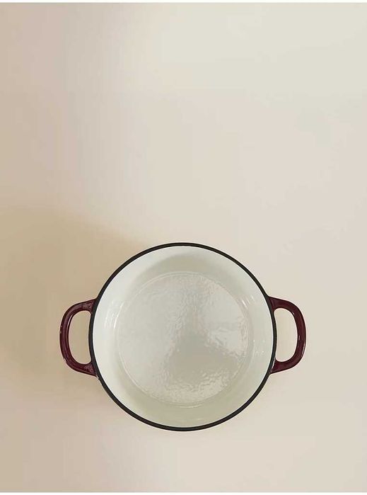 Висококачествени чугунени тенджери от Англия!