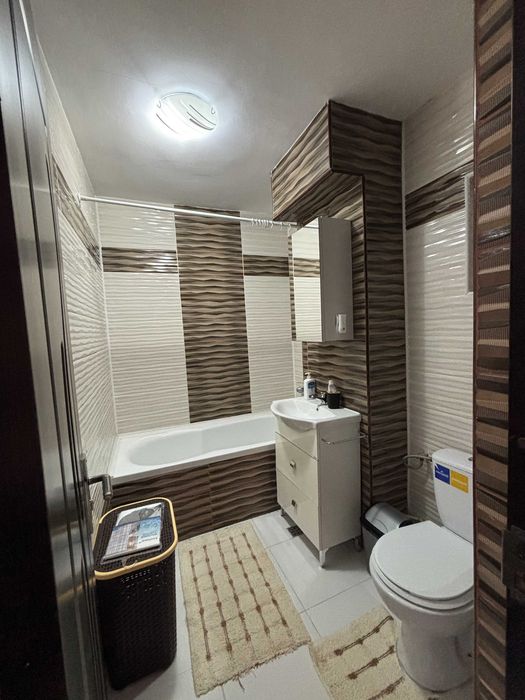 Apartament 3 camere | Zona de Sus | Prima inchiriere