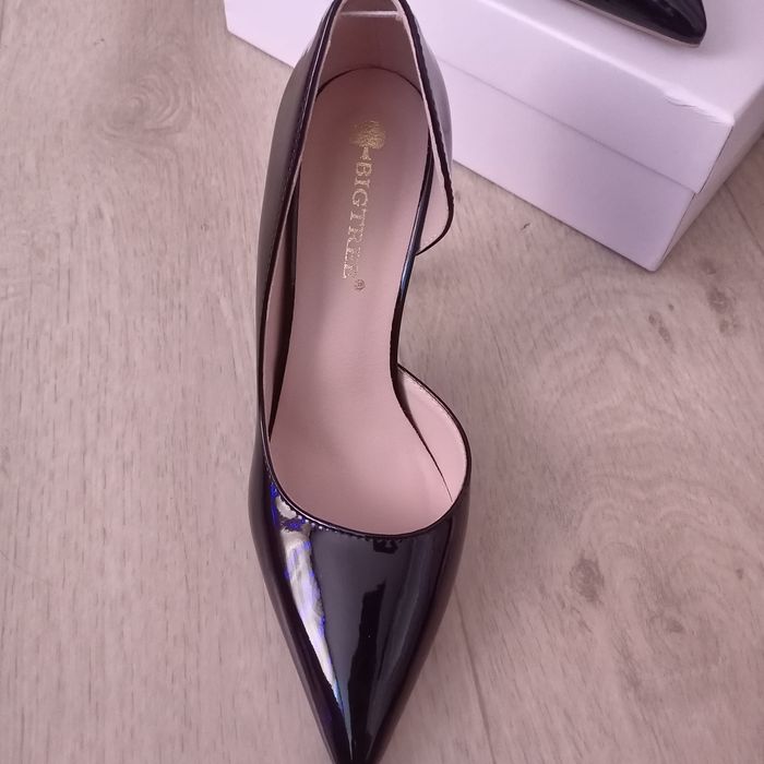 продам туфли. 40 размер.