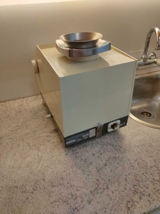 Професионални везни Sartorius 2204 Нова цена 800 на 500лв