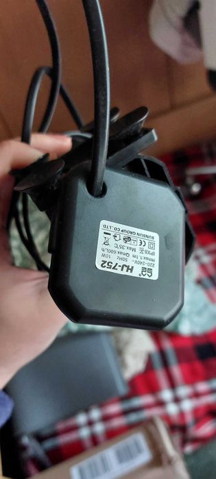 Аквариум 50 л с нови камъни, филтър SunSun, и анубиас