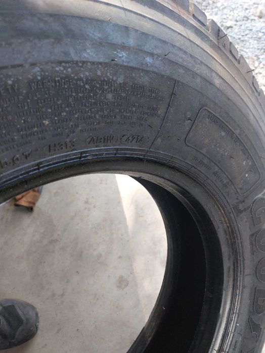 4бр.гуми камионски задни  goodyear 215 90 17,5  dot4714 цена за бр.