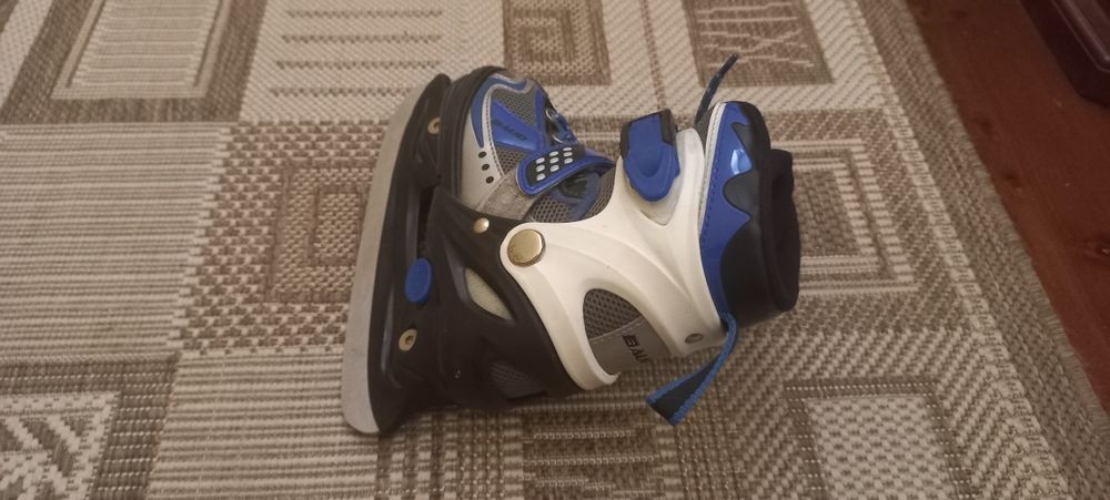 Продаю-коньки для детей