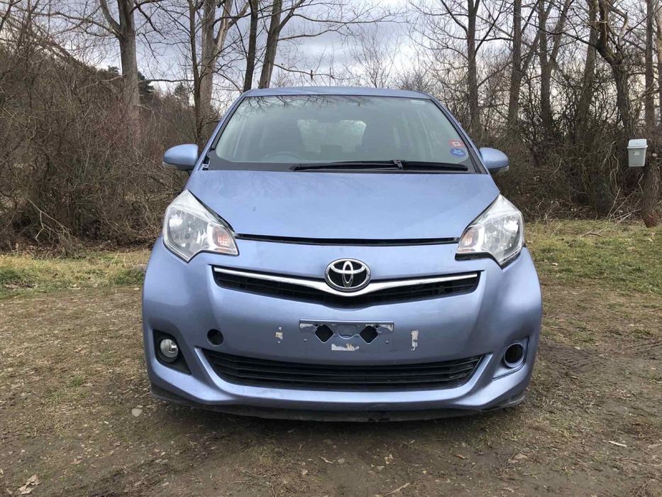 Тойота Версо S/Toyota Verso S 1.33vvti 2012г НА ЧАСТИ