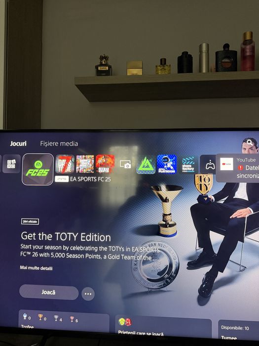 Se vinde PS 5  care funcționează impecabil,conține jocuri deja destule