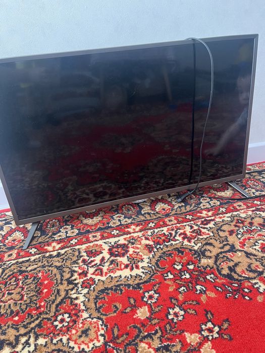 Продам телевизор буу