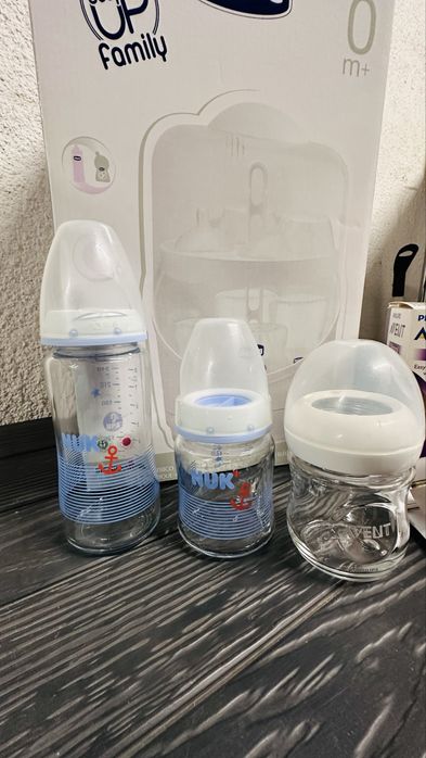 Електрически стерилизатор + дозатор за мляко + стъклени шишета
