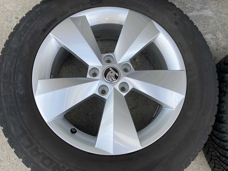 Jante originale Skoda 17 cu anvelope de iarna