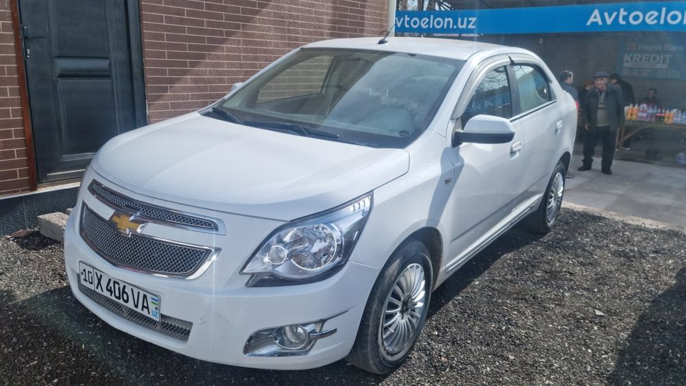 Шеврале Кобальт 2015 год