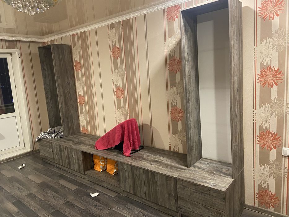 Продам шкаф стенка