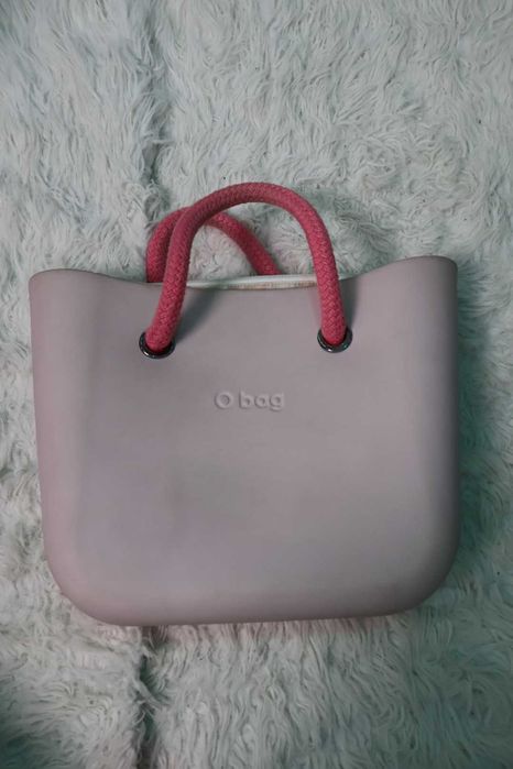 Obag розова чанта