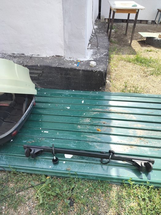 Бокс на крышу с креплениями