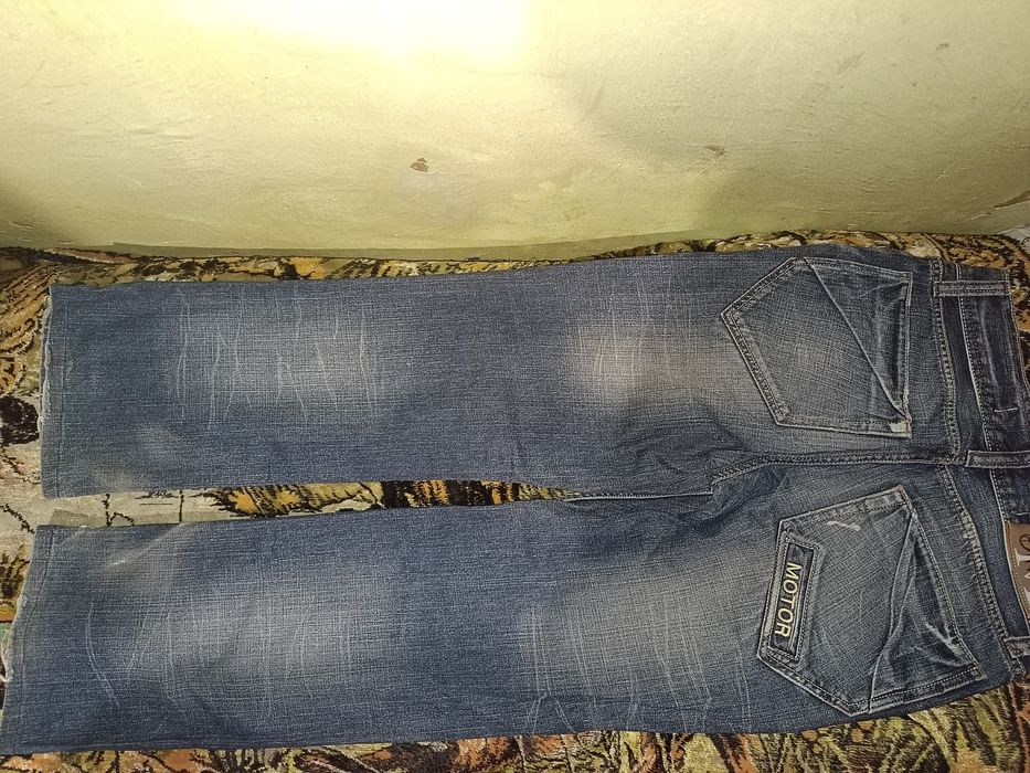 Джинсы мужские 29р