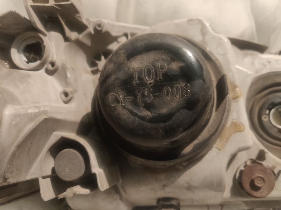 Фара Тойота Камри 45 левая . Б.У