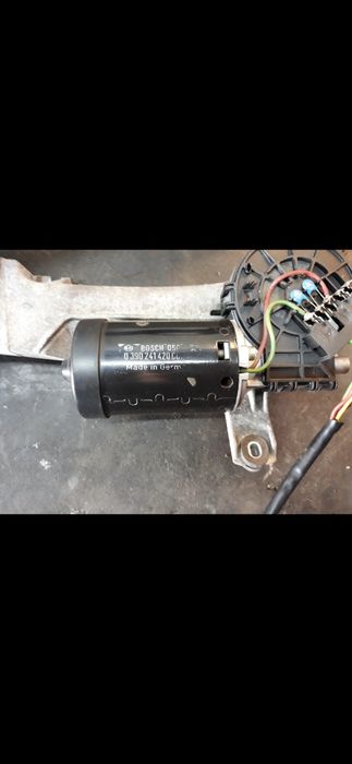 Механизъмт чистачка мерцедес w210