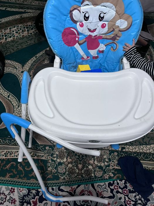 Стульчик для кормления сатылады.