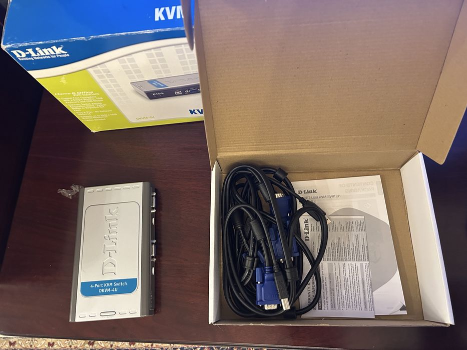 Продам Switch D link