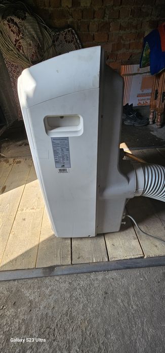 Кондиционер напольный