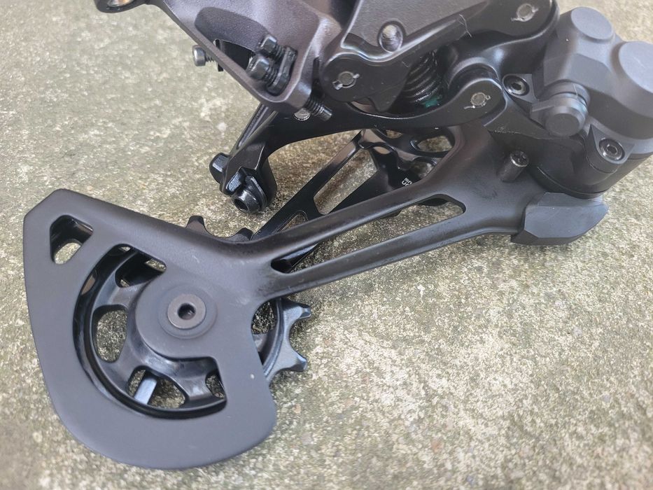 Shimano schimbator XT RD-M8100 12v. Shadow Plus SGS