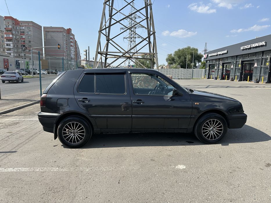 Продам golf 3 1.8
