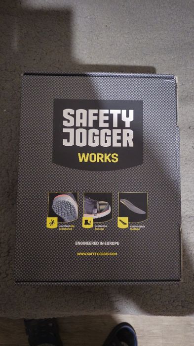 Зимняя обувь с защитой