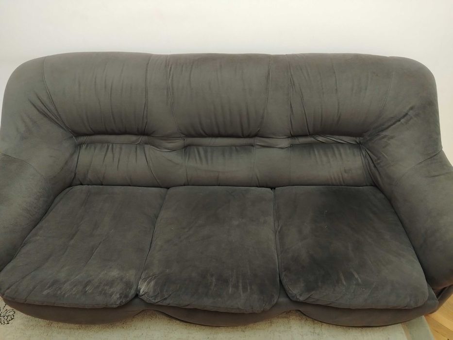 Разтегателен диван