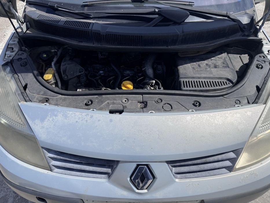 Рено Меган Сценик 1.9дци 131кс 2005г На Части