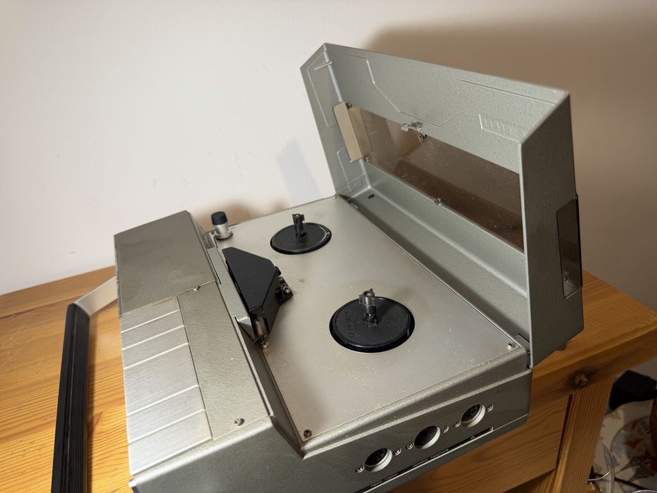 Magnetofon UHER 4400 Report Stereo IC, Germania Vest, anii 1970