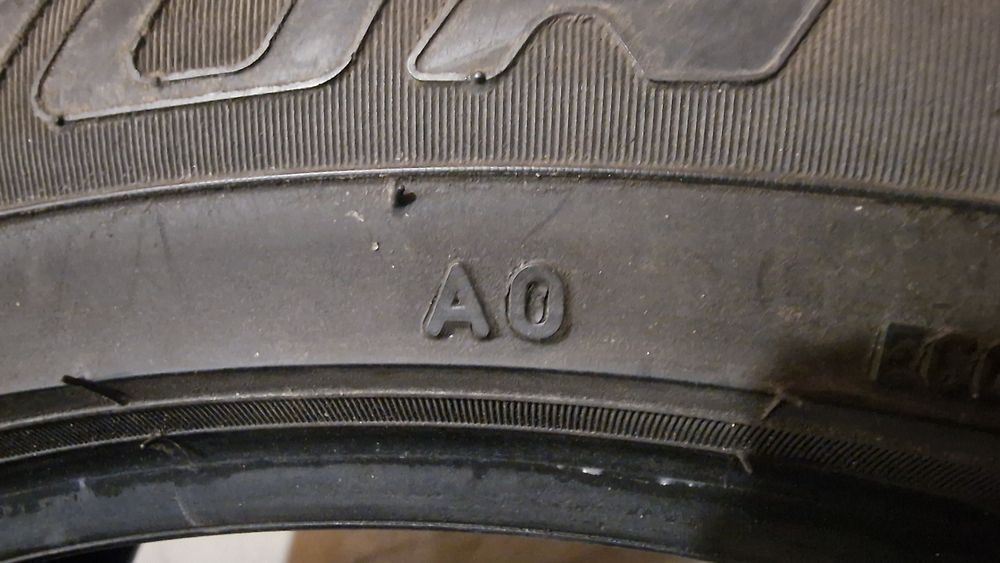 Vand cauciucuri pirelli scorpion vara