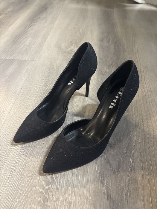 Обувки на ток 40