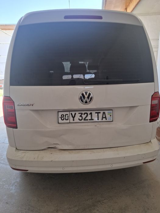 Caddy 2022  tredlayn