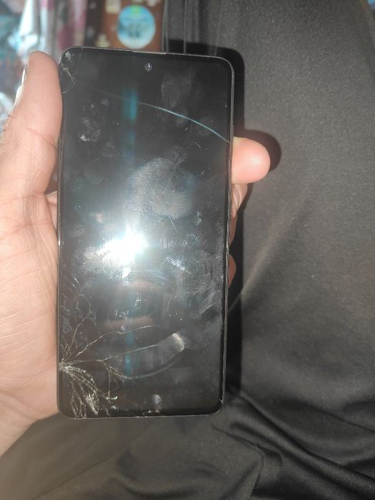 Самсунг A51 кому интересно