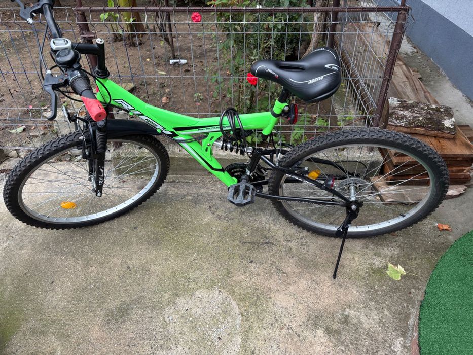 Se vinde bicicletă în stare de funcționare perfectă