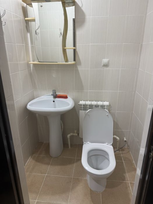 1 бөлмелі пәтер жалға беріледі