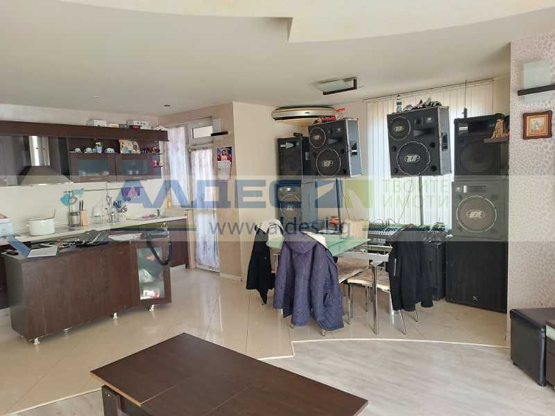 Продава се Тристаен апартамент в София, Младост 3 - 105 кв.м за 1695 €/кв.м - Снимка #3