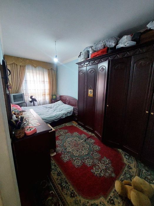 Юнусабад 15.4/2/5 своя