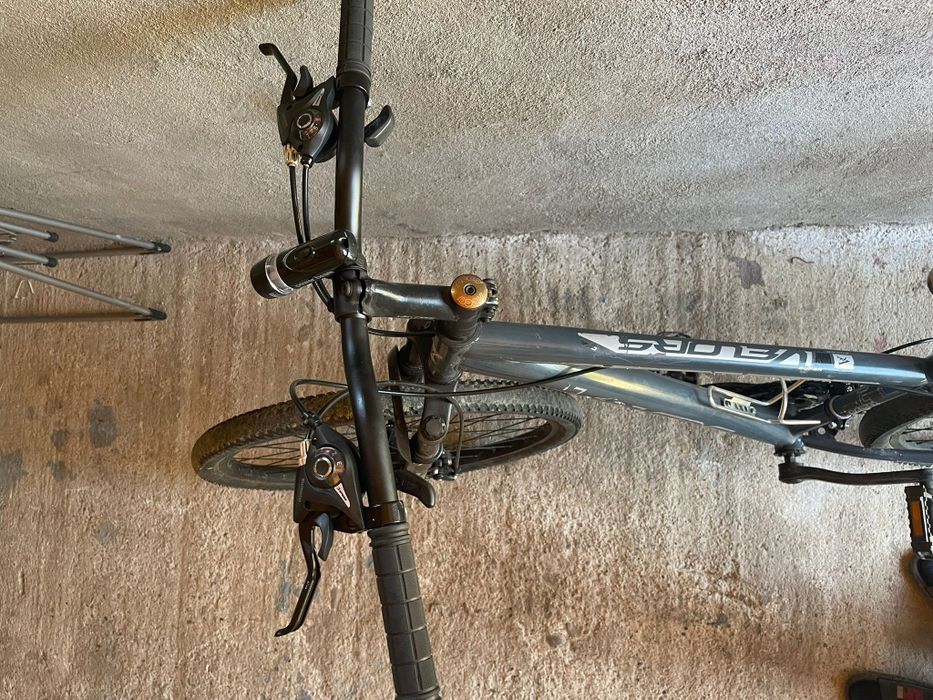 Vând bicicletă în stare foarte!