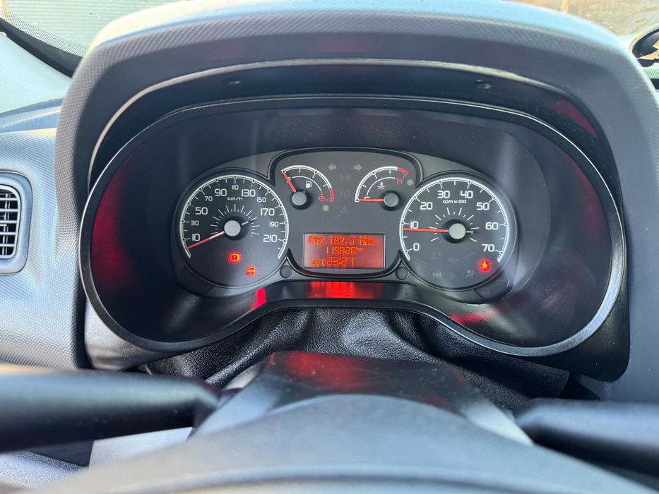 Fiat Doblo 1.3MJet WORK-UP (Cu benă)