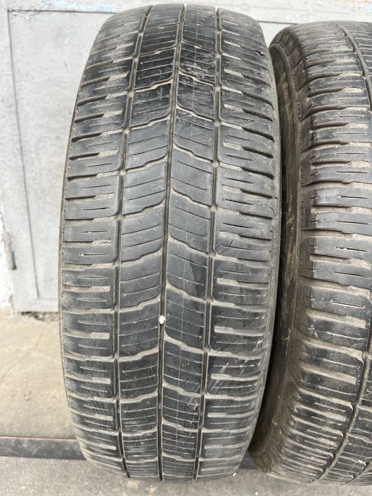 2 бр. летни гуми за бус  215/65/16C Uniroyal 7+ mm DOT 0920