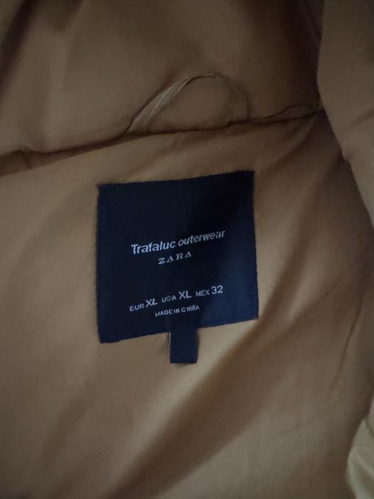 Жълт Елек с качулка ZARA