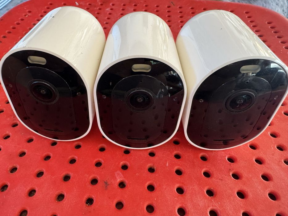 Arlo pro4 perfecta stare de functionare!