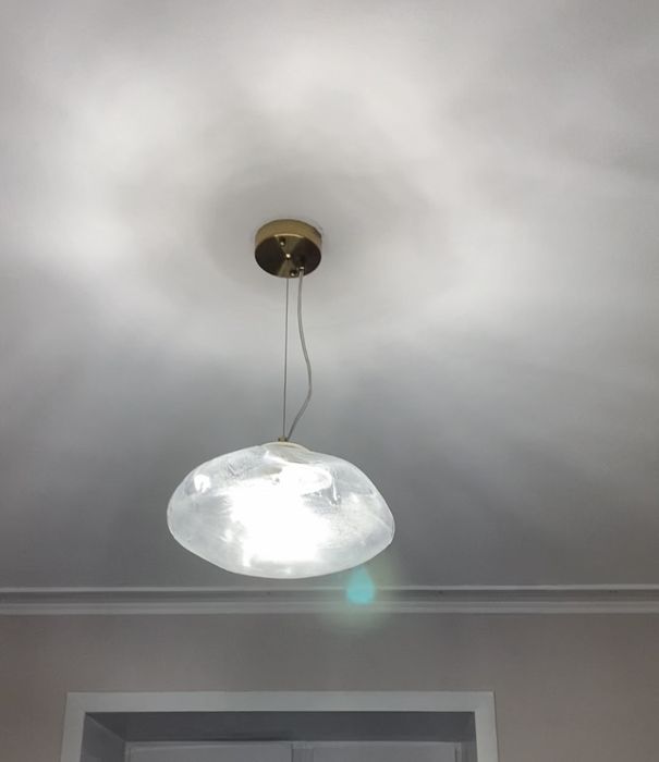 Продаю новые люстры