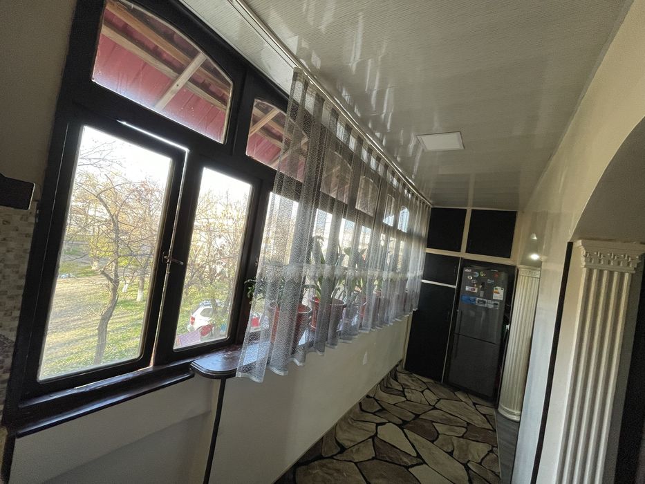 Продается 2-х переделана в 3-х комнатную квартиру