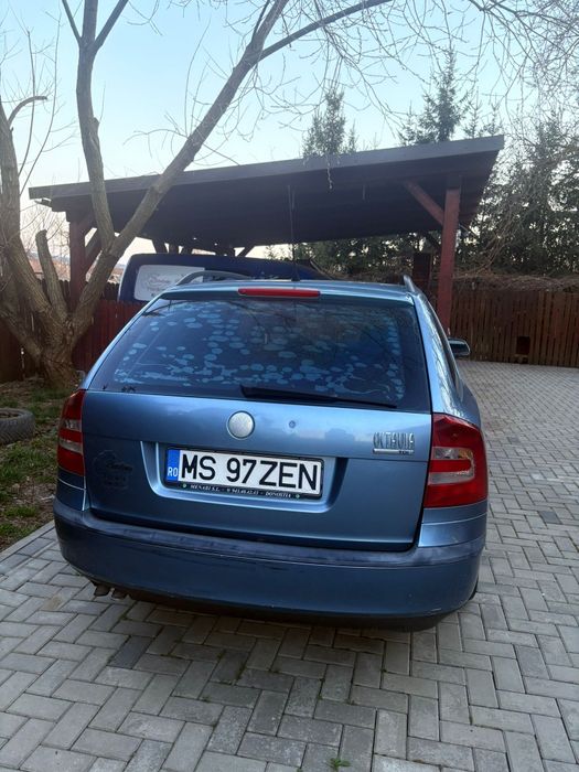 Skoda  Octavia II