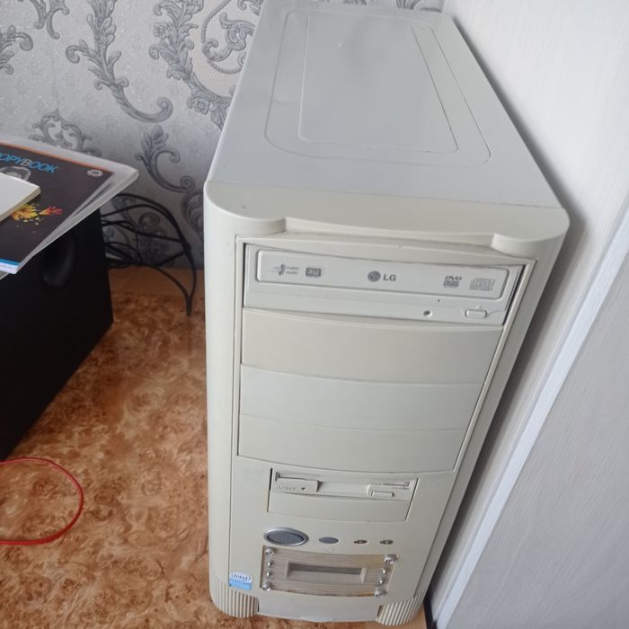 Продам на запчасти системный блок