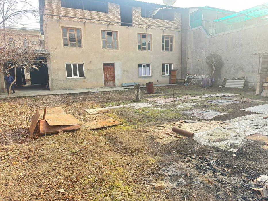 Продается СВОЙ участок 6 соток. Адрес - Махалля Амир Темур