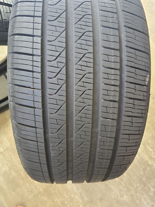 255 35 19 Pirelli Cintuarto P7 All Season - 2 броя гумиброя