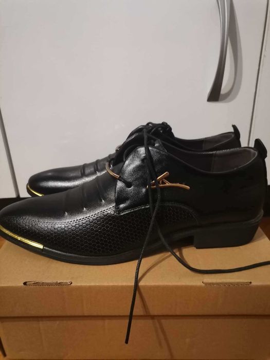 Мъжки официални обувки