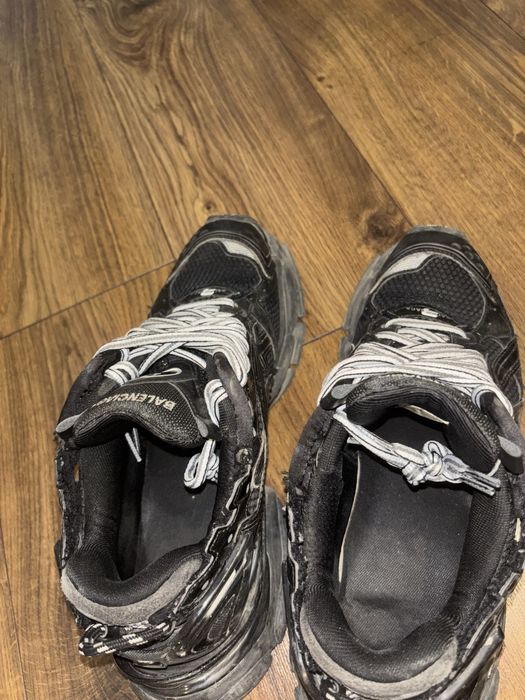 Balenciaga runner